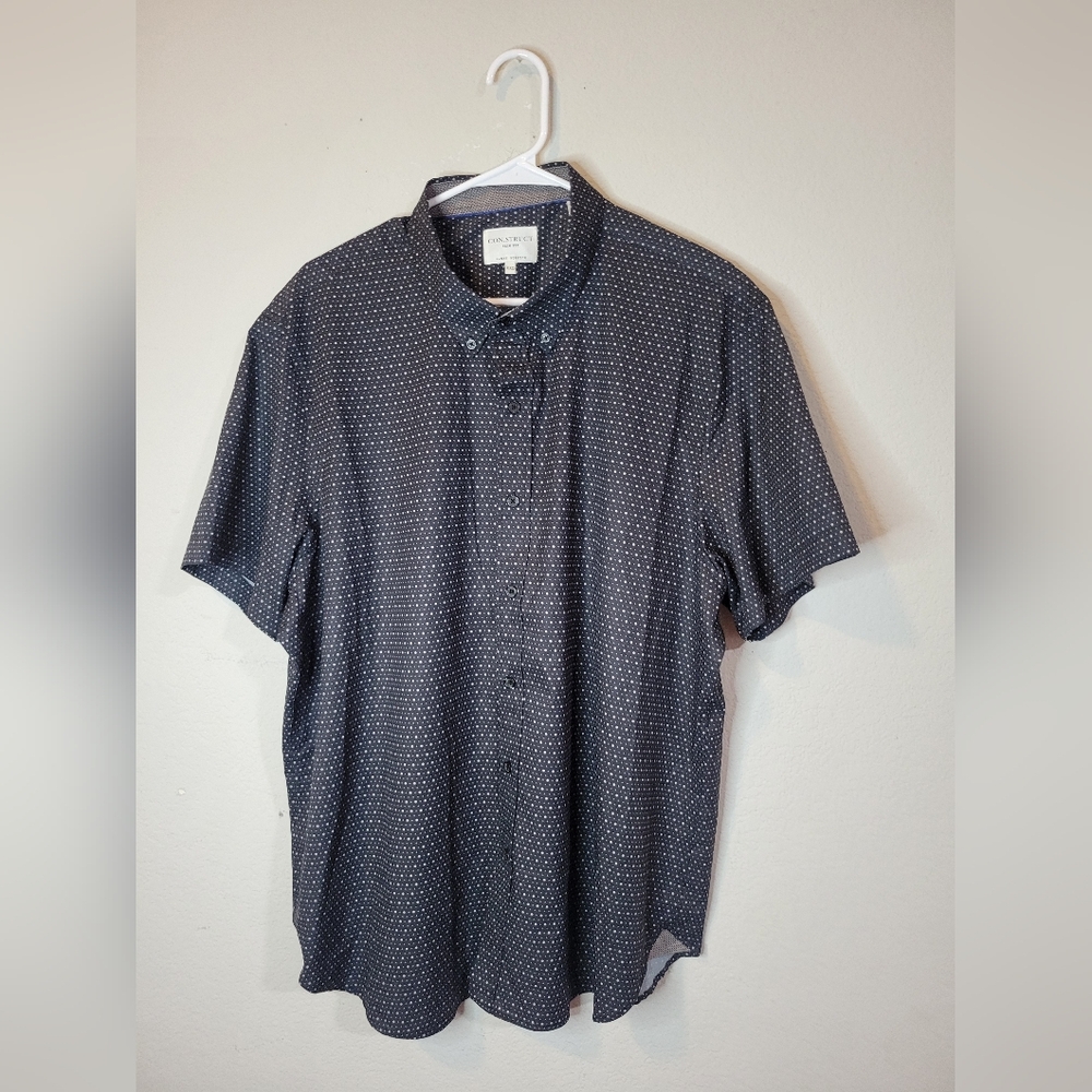 Modern Blue Polo Shirt with Lightweight Fabric